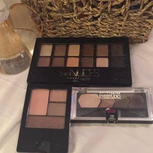 Maybelline bundle!!